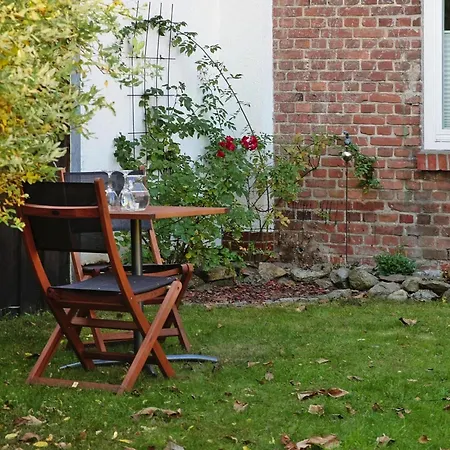Διαμέρισμα Mit Schoenem Garten In Wittenburg